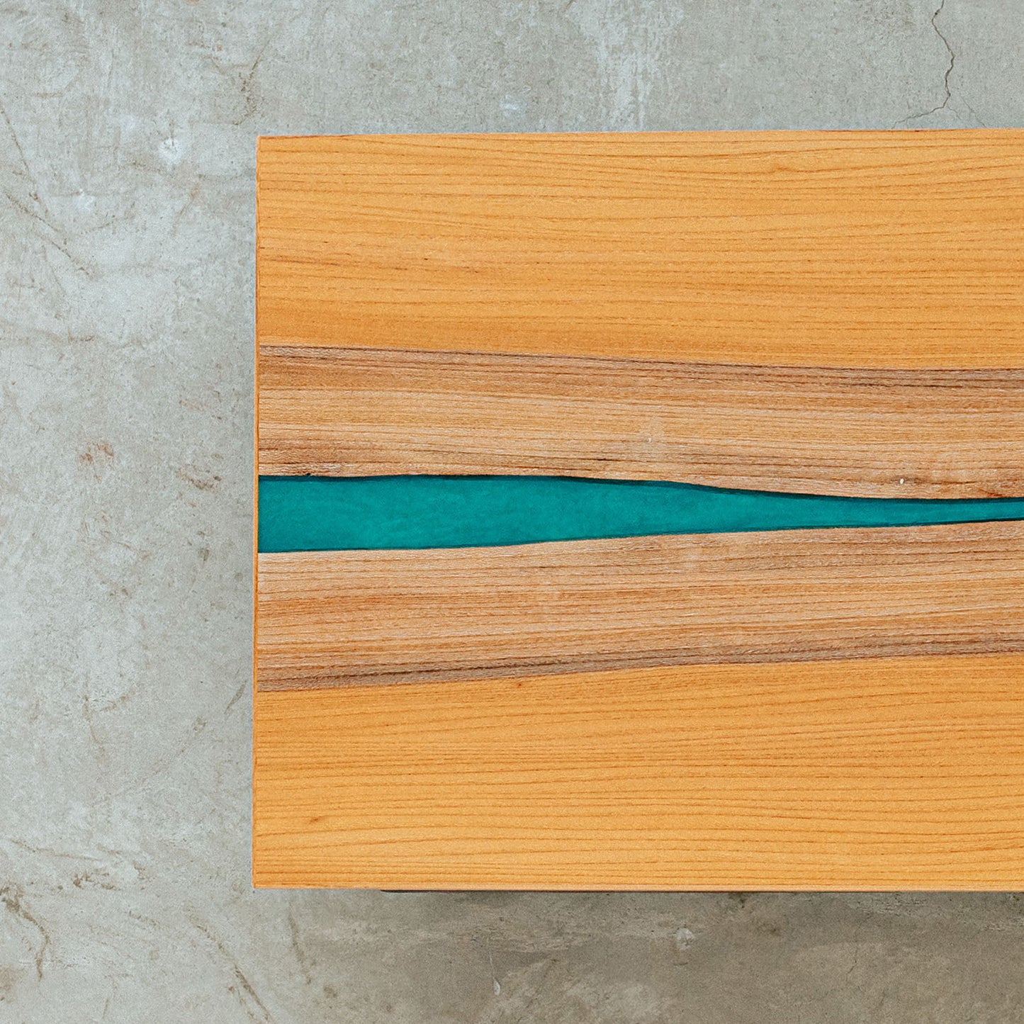 レジンテーブル（ケヤキ）｜Resin Table（Zelkova）