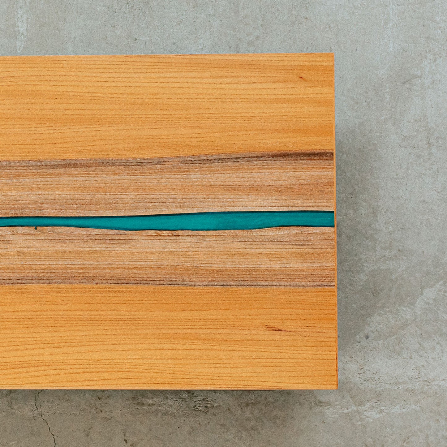 レジンテーブル（ケヤキ）｜Resin Table（Zelkova）