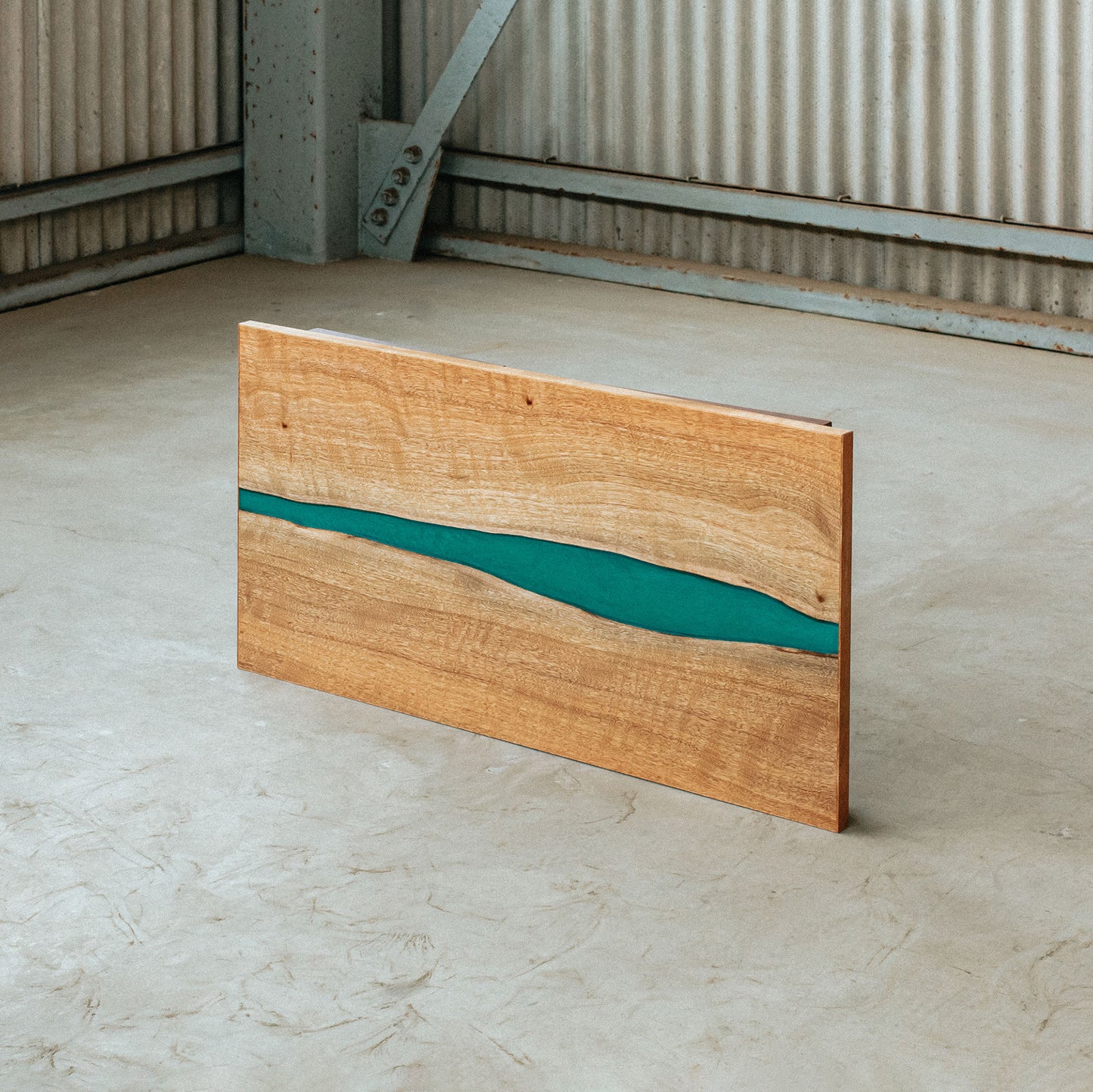 レジンテーブル（タブ）｜Resin Table（Thunbergii）