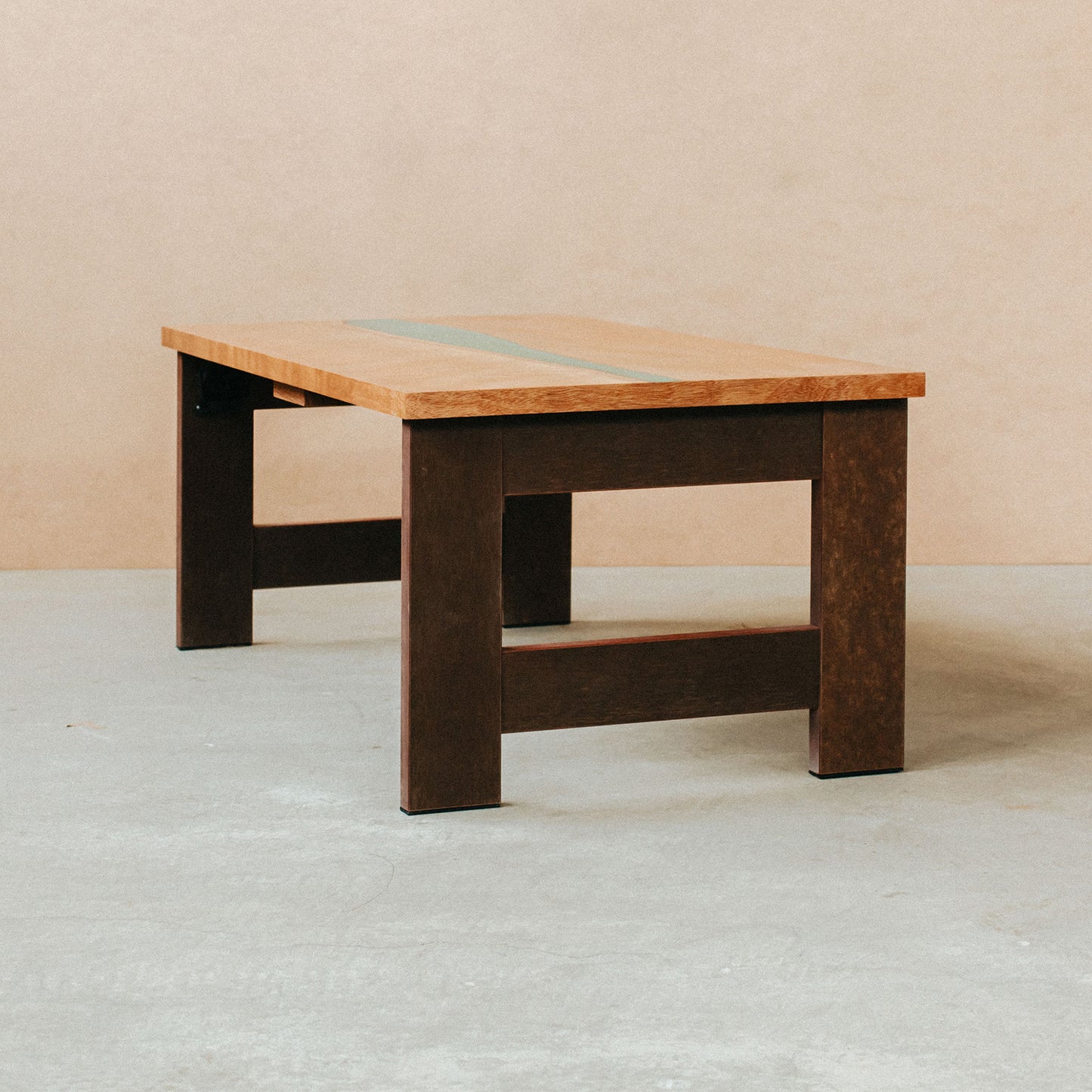 レジンテーブル（タブ）｜Resin Table（Thunbergii）