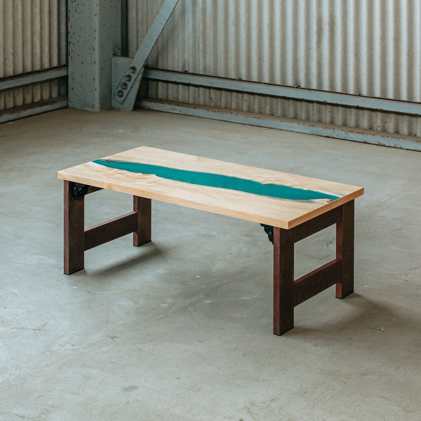 レジンテーブル（トチ）｜Resin Table（Conker tree）